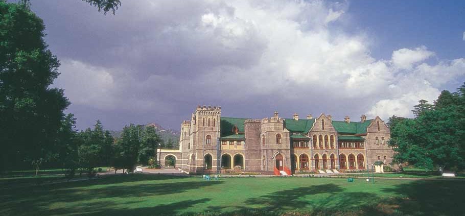 GOVERNMENT HOUSE (RAJ BHAWAN)