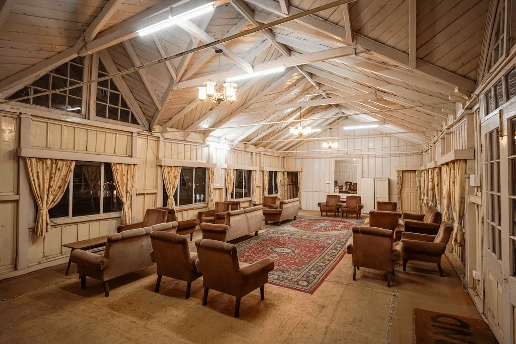 The Lounge